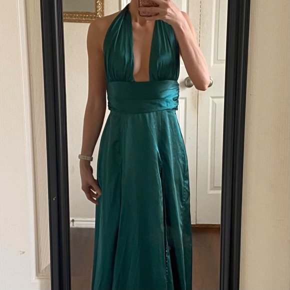 Lucy in the Sky Dresses Lucy In The Sky Emerald Green Sleeveless